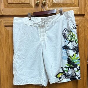 Old Navy White Tropical Print Men's Swim Shorts